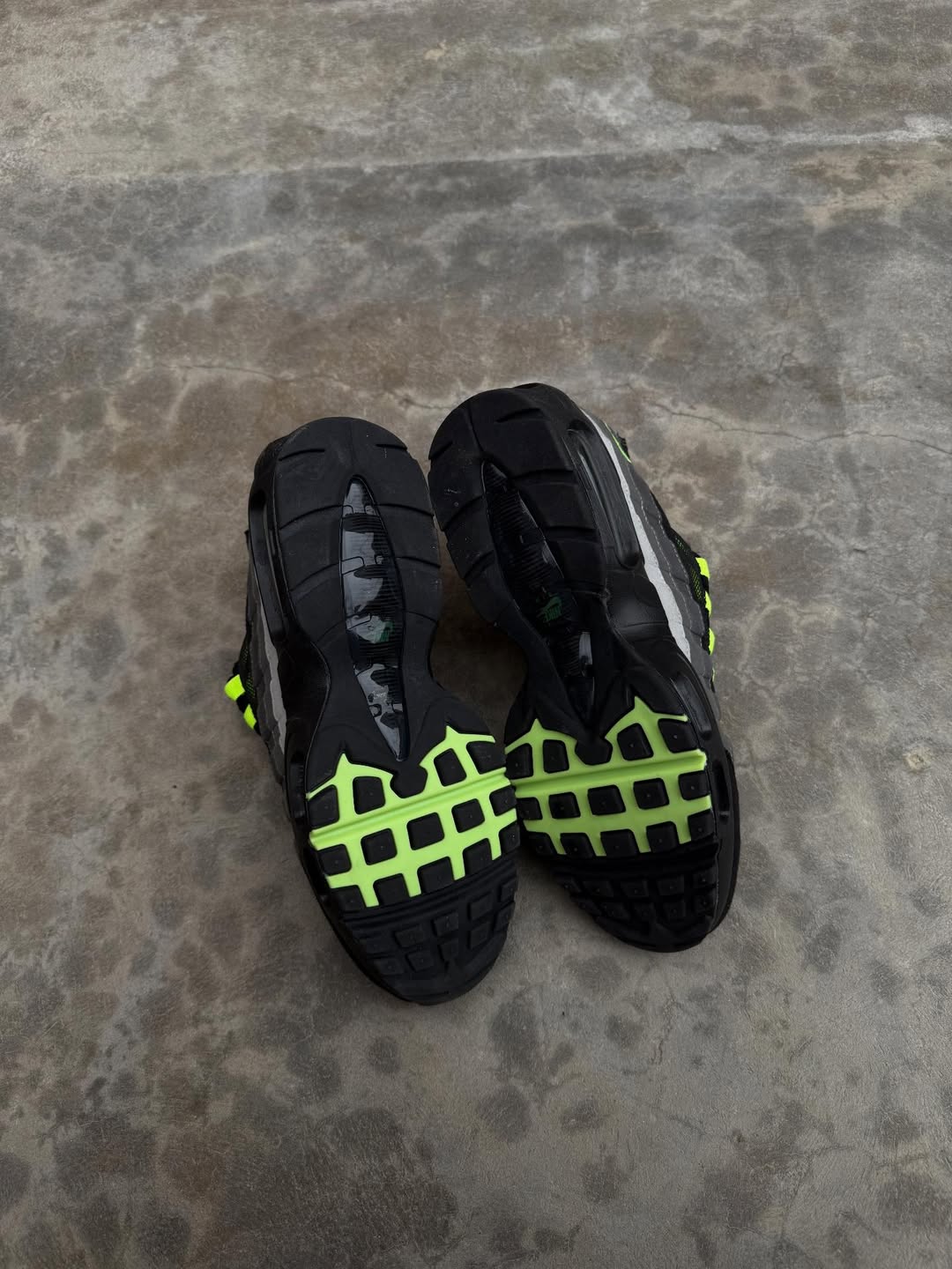 Air Max 95 “Black Neon”