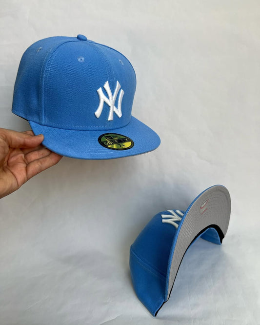 New Era Fitted NY "Baby Blue"