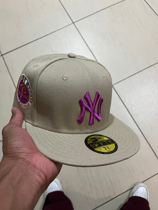 New Era Fitted “NY Brown”
