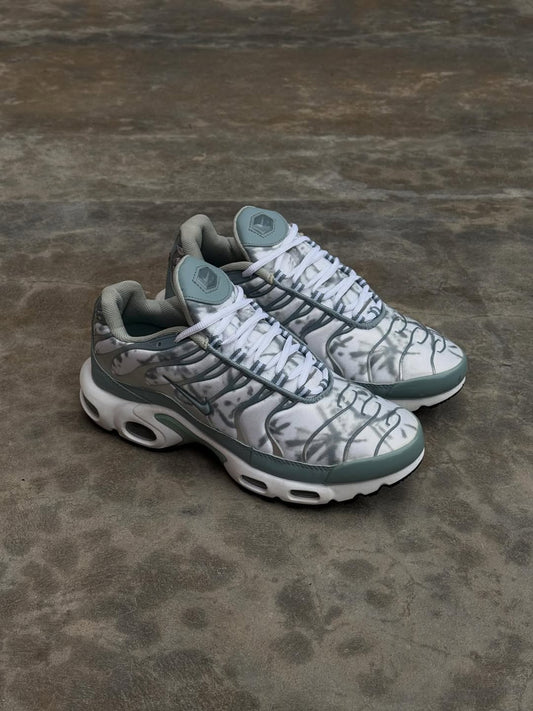 Air Max Plus "Light Palms"
