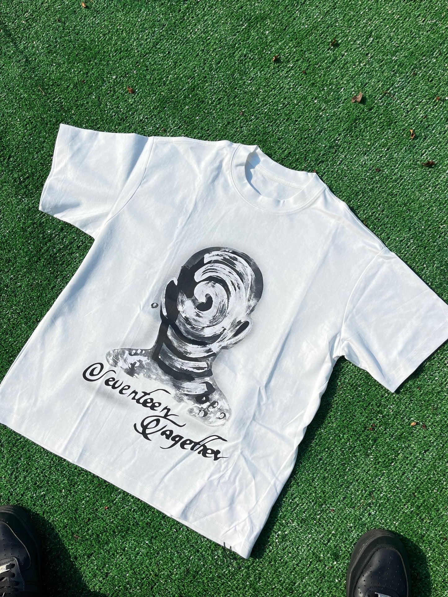 Seventeen Graphic T-shirt