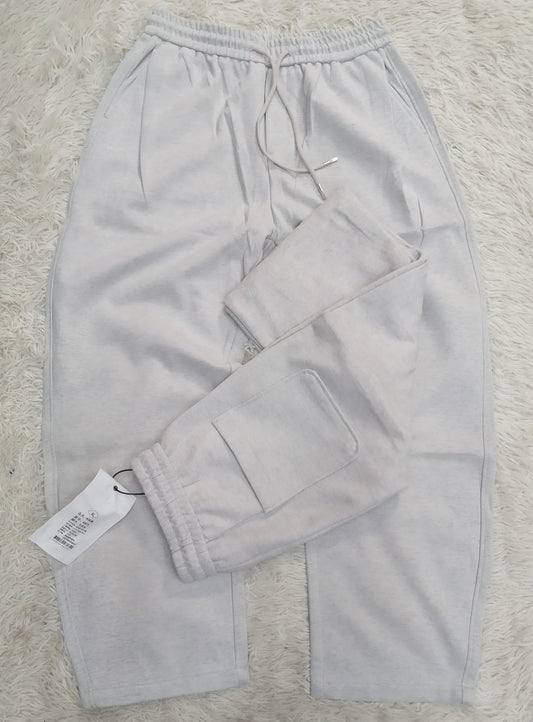 Plain Light Grey LQ Sweatpants