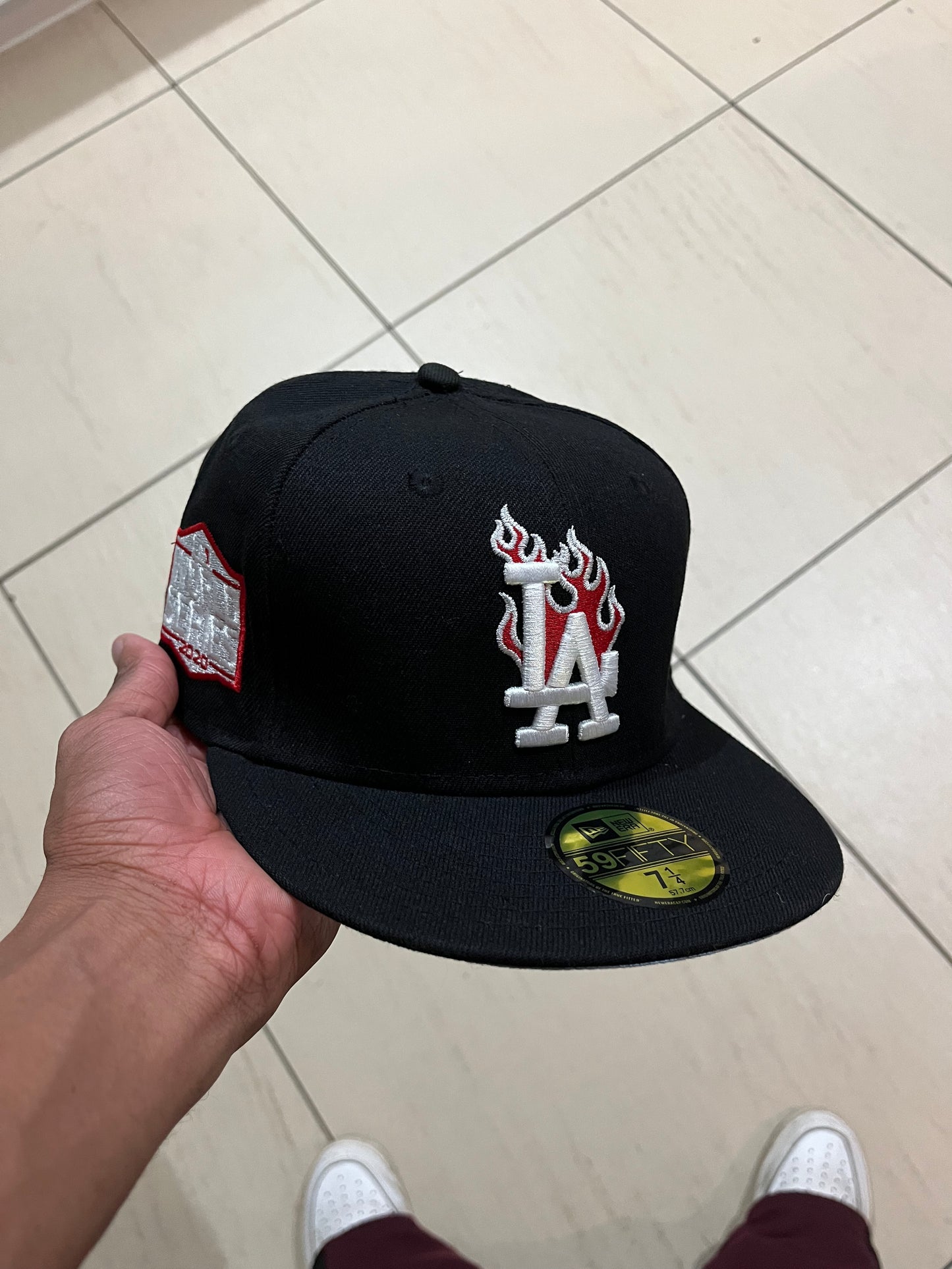 New Era Fitted “LA Flame”