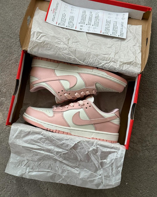 Nike Dunk "Orange Pearl"