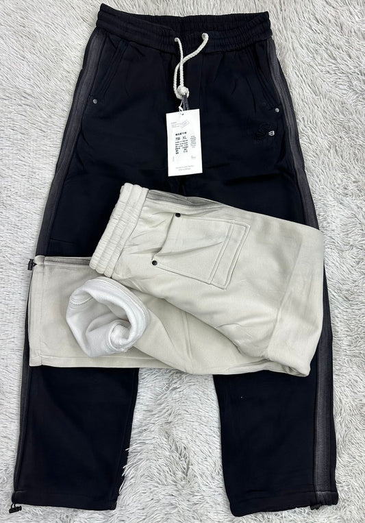 Black LQ Sweatpants