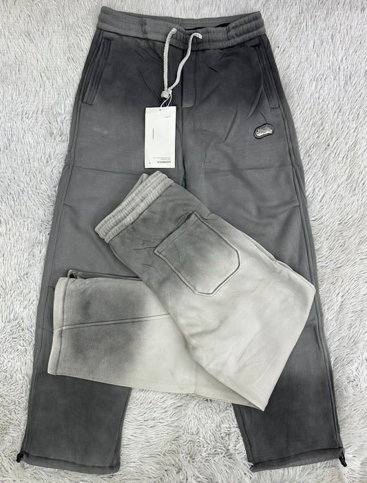 "Elements" Gradient Toggle Sweats – Stone/Obsidian