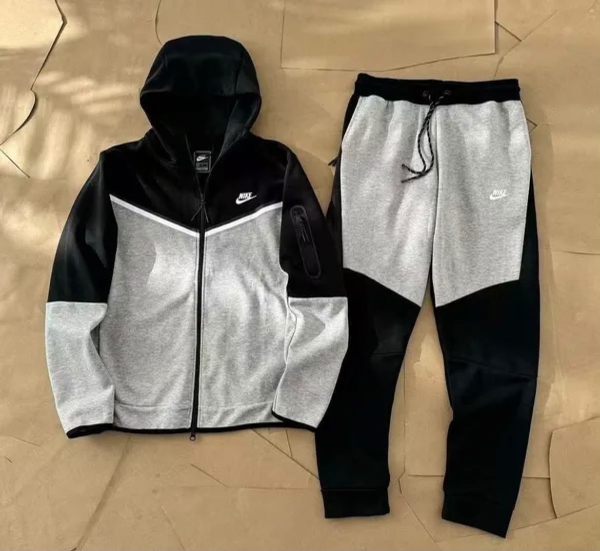 Nike Sportswear Tech Fleece Full-Zip Tracksuit – Black/Dark Grey Heather