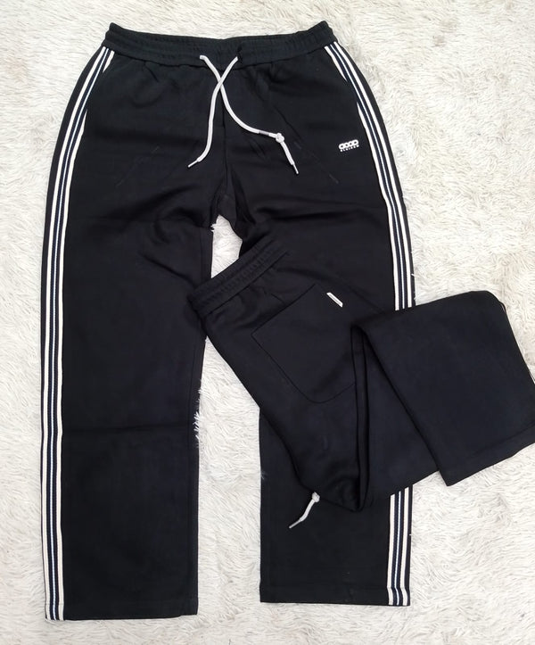 CHRONO SIDELINE STRIPED TRACK PANTS IN BLACK