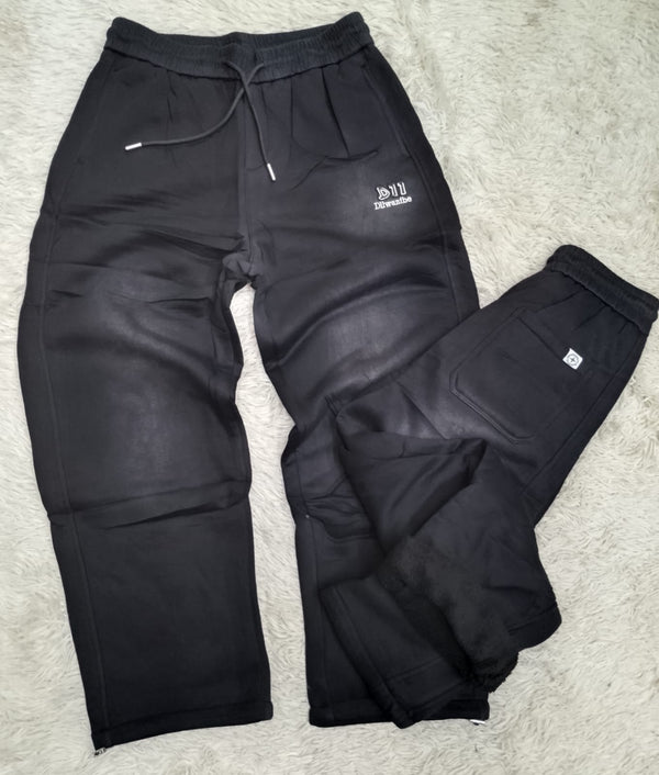 RECON WASHED FLEECE PANTS IN SUN-FADED BLACK