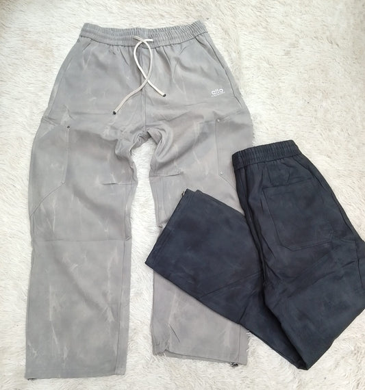 RECON TACTICAL CARGO SWEATPANTS IN DUST GREY