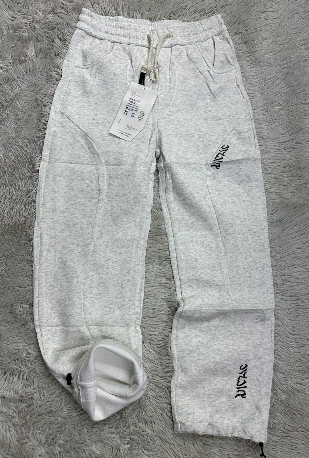 KINETIC EMBROIDERY SWEATPANTS