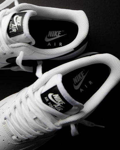 Nike Air Force 1 "Black/White"